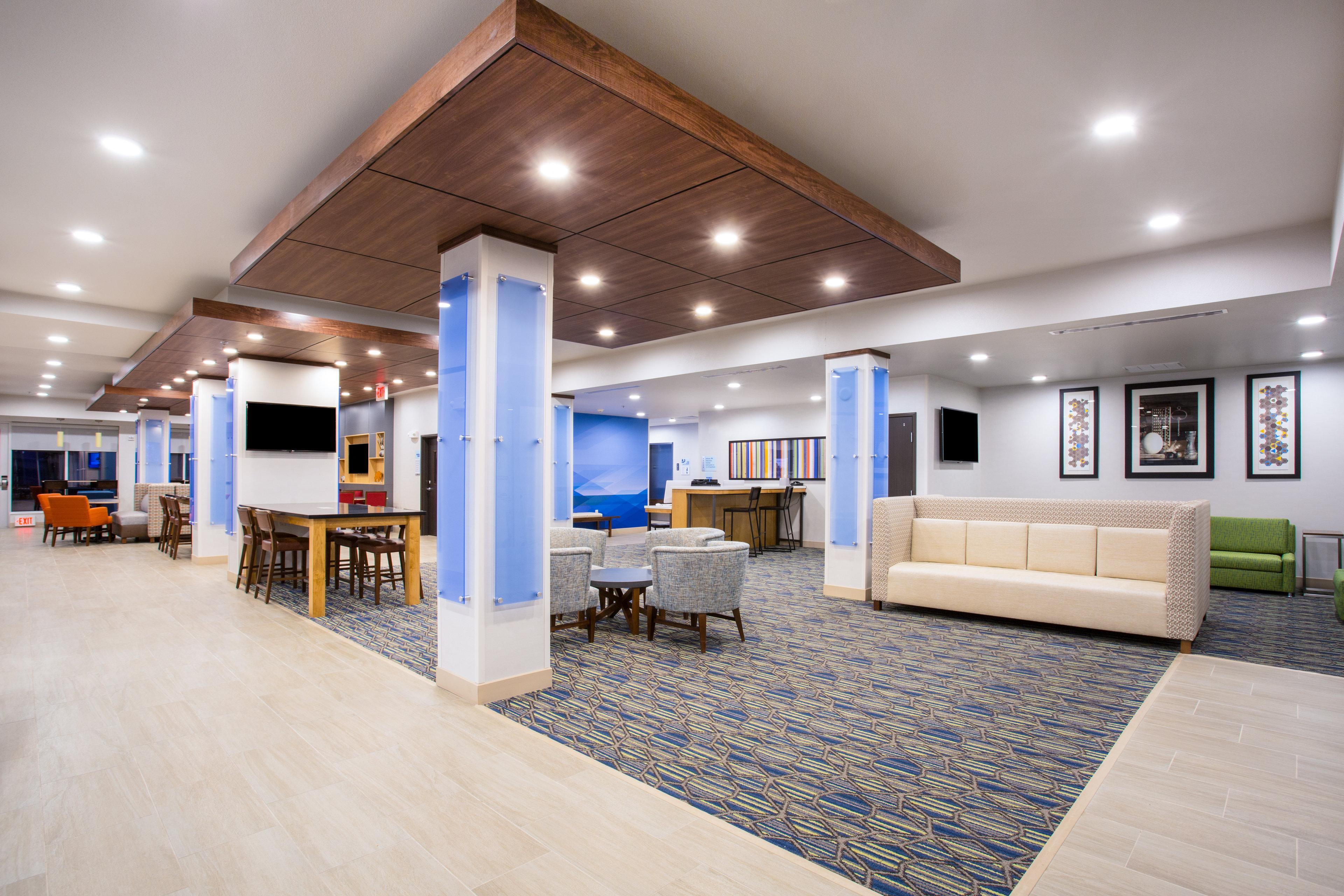 Hotel Holiday Express & - - Rushmore South By Ihg 3*